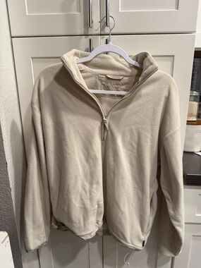 Aritzia Cream Half-Zip Fleece Hoodie